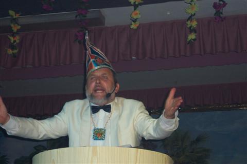 http://www.elschbach.de/media/Fasching/100_1324 (Custom).JPG